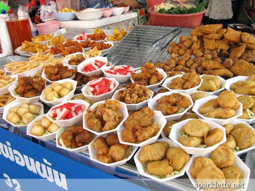 Food stall at Chatuchak Weekend Market, Bangkok