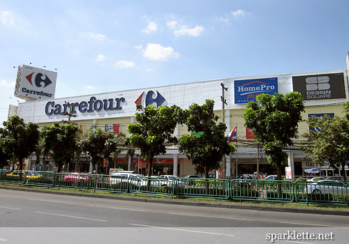 Carrefour hypermarket in Bangkok