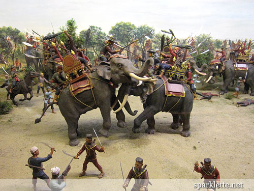 Model of a Thai battle with elephants
