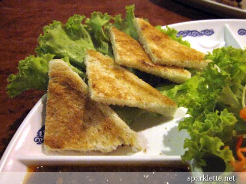 Bread served alongside satay