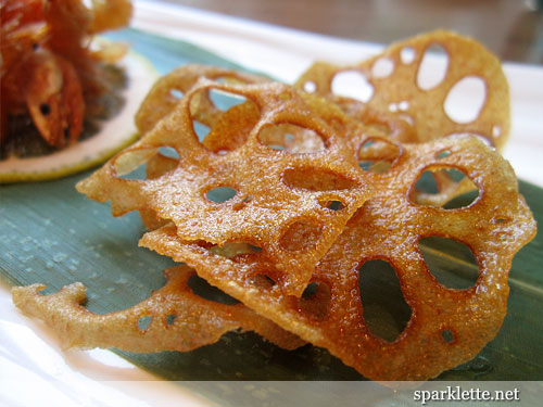 Renkon chips (deep-fried lotus root)