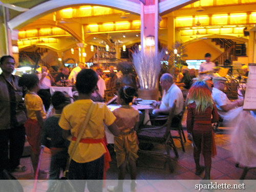 Children performing along Pub Street, Siem Reap
