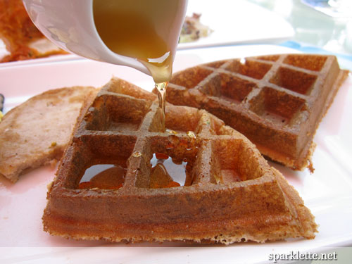Waffles with honey