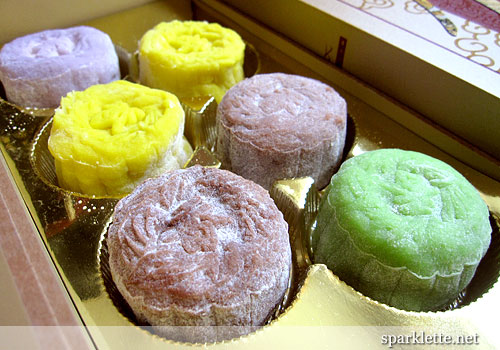 Snowskin mooncakes from Kia Hiang Restaurant, Singapore