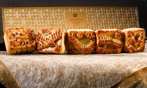 Mooncakes from Meritus Mandarin Singapore