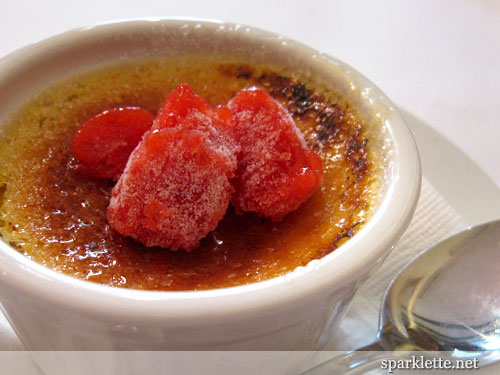 Creme brulee dish gourmet food