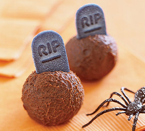 Transylvanian gourmet chocolate truffles, 25 Halloween Dishes for an Extreme Halloween