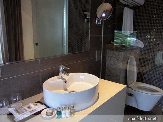 Bathroom at Wangz Hotel