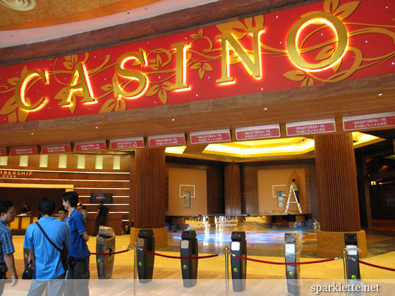 resort world casino restaurants