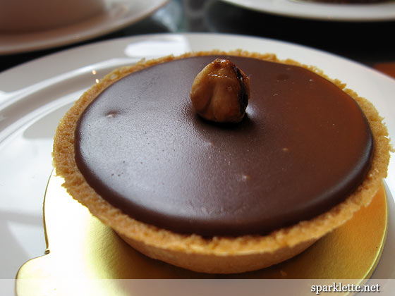 Milk chocolate tart