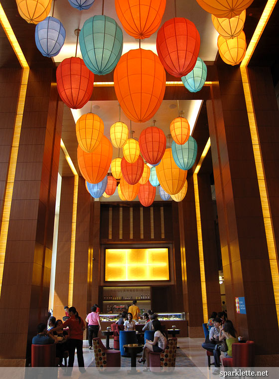 Boulangerie café at Resorts World Sentosa, Singapore