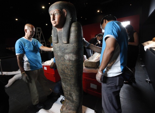 Mummy of Nekhet-iset-aru from Egypt