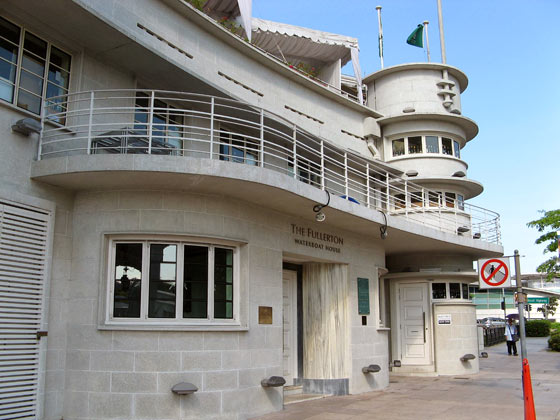 The Fullerton Waterboat House, Singapore