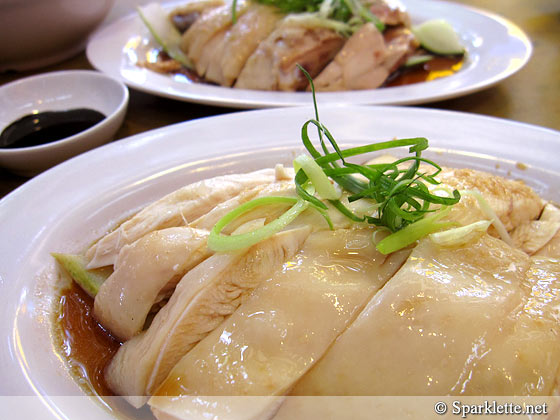 Wee Nam Kee Hainanese chicken rice