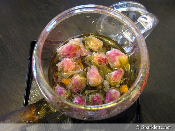 Rose, rose hip, lemon verbena floral tea
